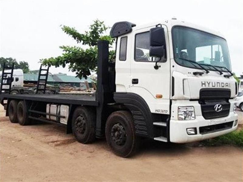 Xe chở máy chuyên dùng HYUNDAI HD320