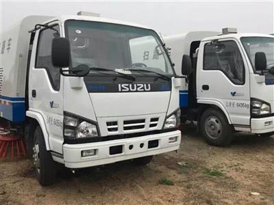 Xe quét đường ISUZU 5 khối P100