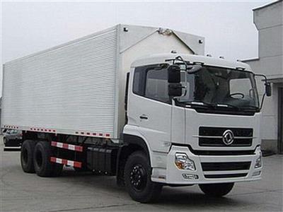 Xe tải thùng kín Dongfeng 3 chân