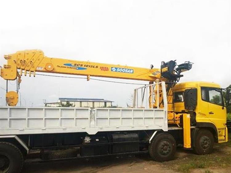 Xe tải gắn cẩu 10 tấn Soosan SCS1015 3