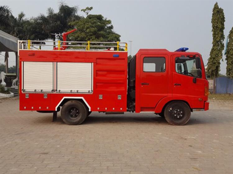 Xe chữa cháy Hino FC 2