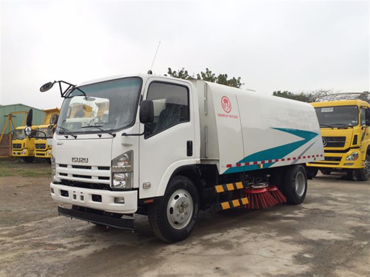 Xe quét đường ISUZU 8 khối  3
