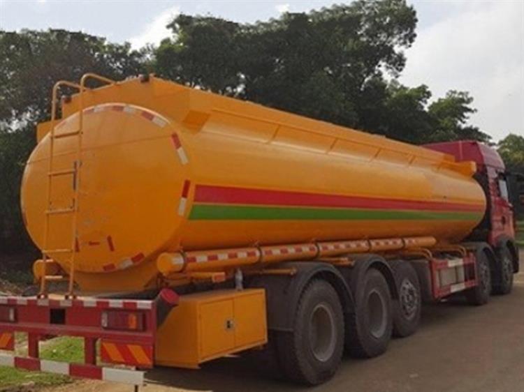 Xe bồn chở xăng dầu Howo 5 chân T5G 26 khối 6