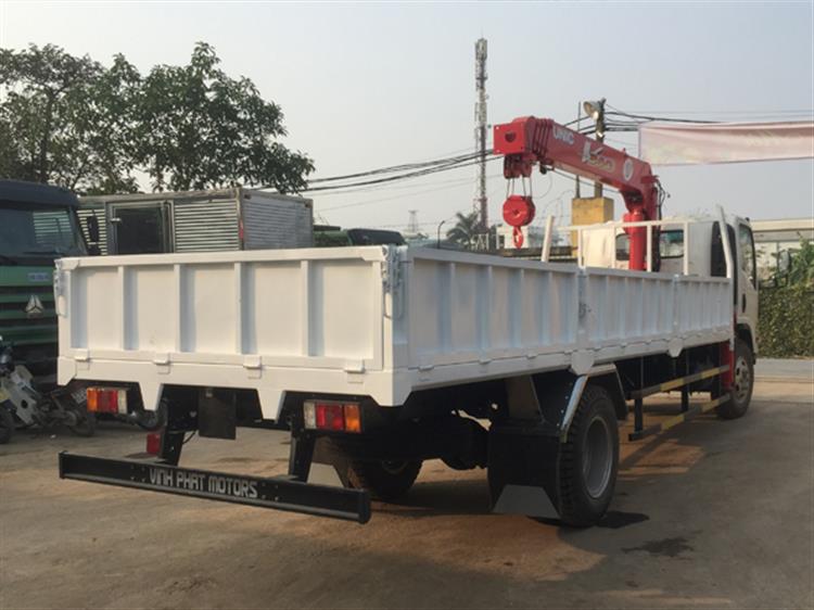 Xe tải có cần cẩu Isuzu Unic345 3